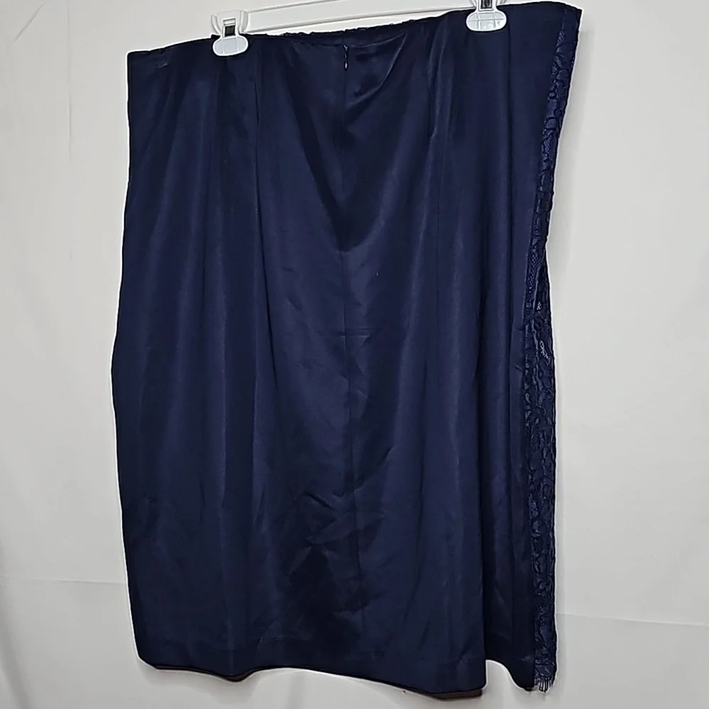 Like new Eloquii blue floral lace A-line skirt ruffles worn one time sz 22